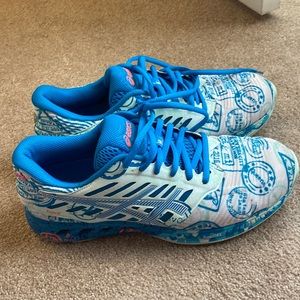 2016 ASICS fuzeX like new Sz 8.5 womens